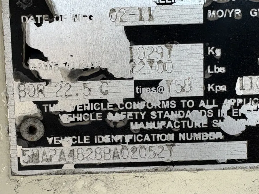 2011 MAC Flatbed | Photo 16 of 17