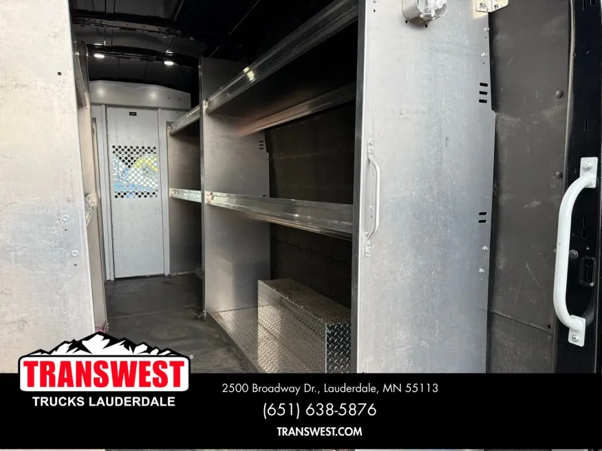 2023 Ford T-250 | Photo 12 of 21