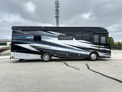 2023 Tiffin Allegro Red 33AA | Thumbnail Photo 3 of 25