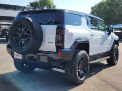 2026 GMC HUMMER EV SUV 2X | Thumbnail Photo 2 of 30