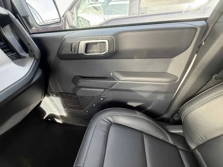 2025 Ford Bronco | Photo 21 of 28