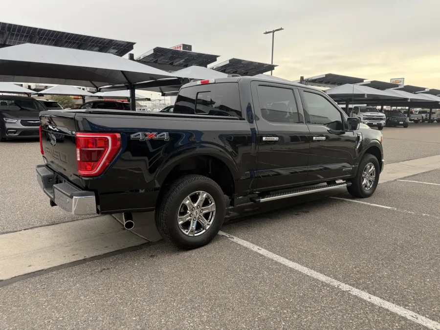 2023 Ford F-150 XL | Photo 4 of 18