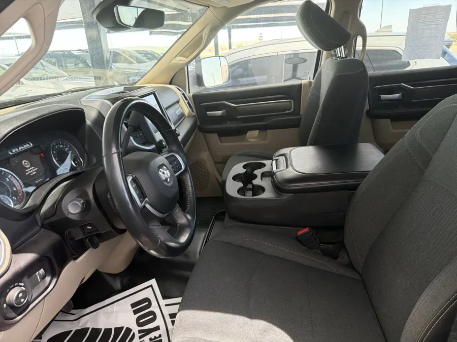 2022 RAM 2500 Big Horn | Photo 16 of 20