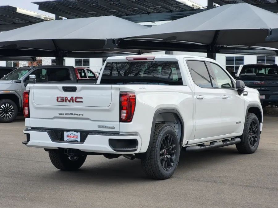 2026 GMC Sierra 1500 Elevation | Photo 1 of 23