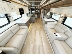 2026 Newmar Mountain Aire 4118 | Thumbnail Photo 3 of 5