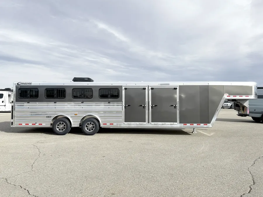 2026 Cimarron Showstar LX | Photo 2 of 22