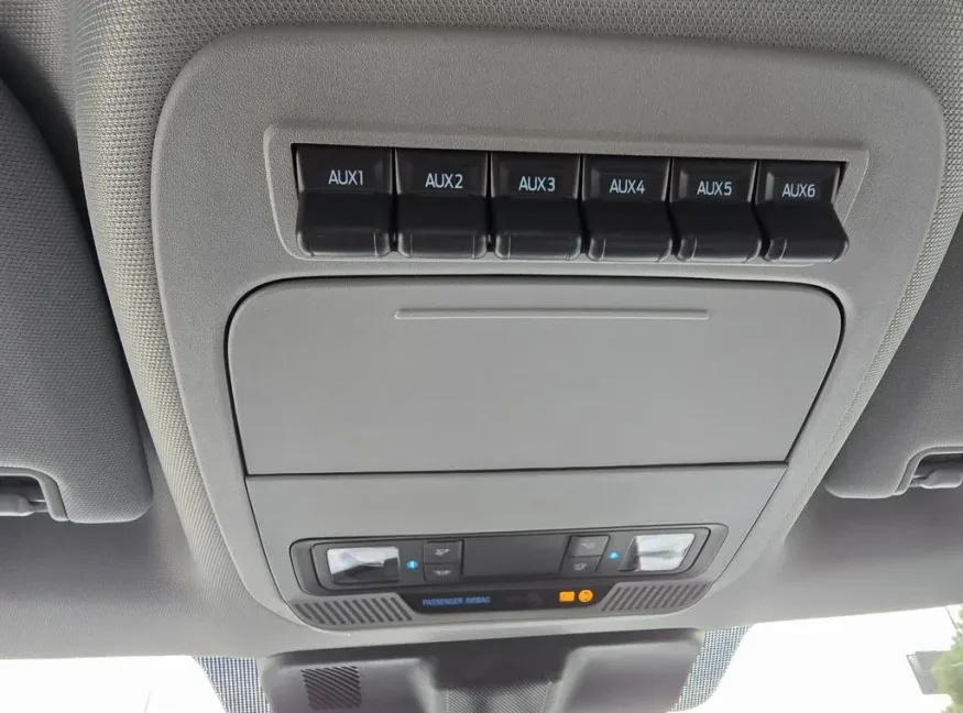 2026 Ford Super Duty F-250 | Photo 36 of 41