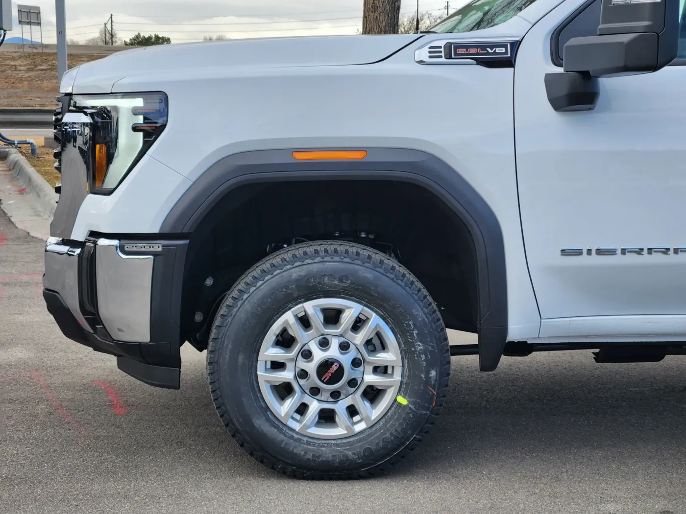 2026 GMC Sierra 2500HD Pro | Photo 4 of 20