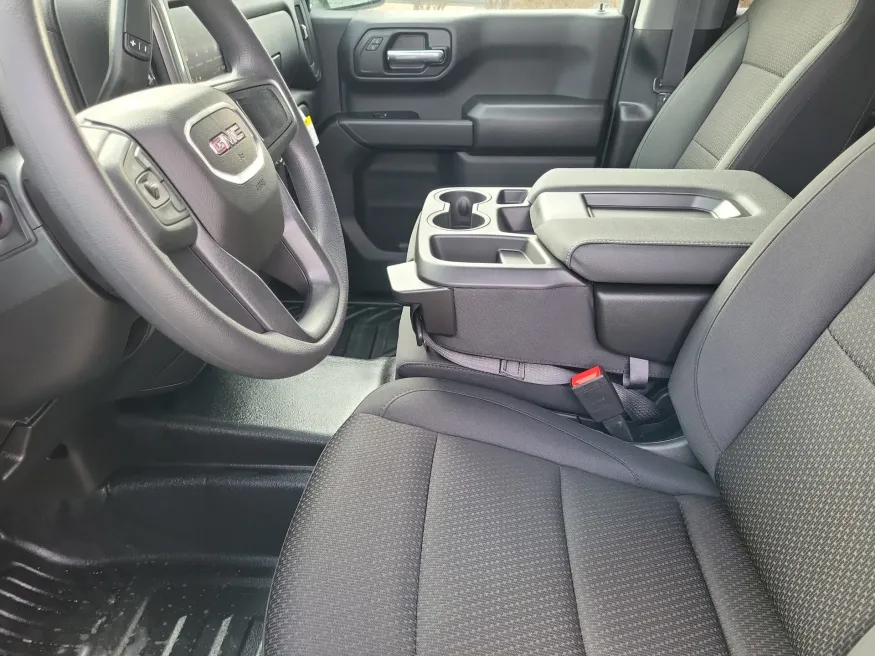 2026 GMC Sierra 1500 Pro | Photo 8 of 23