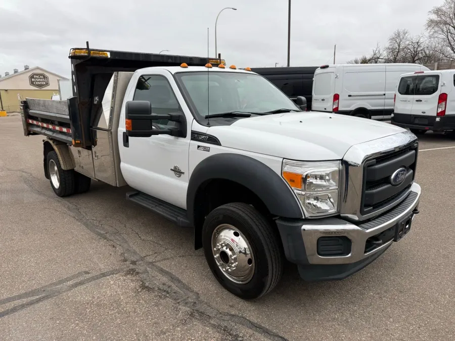 2016 Ford Super Duty F-550 XL | Photo 12 of 20