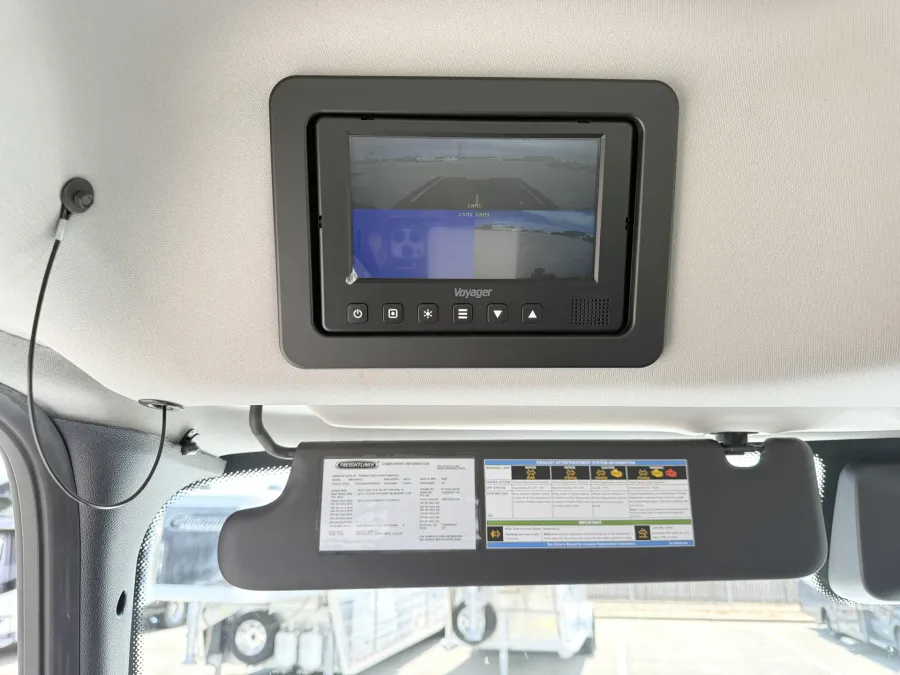 2026 Freightliner M2 112 SUMMIT HAULER | Photo 9 of 24