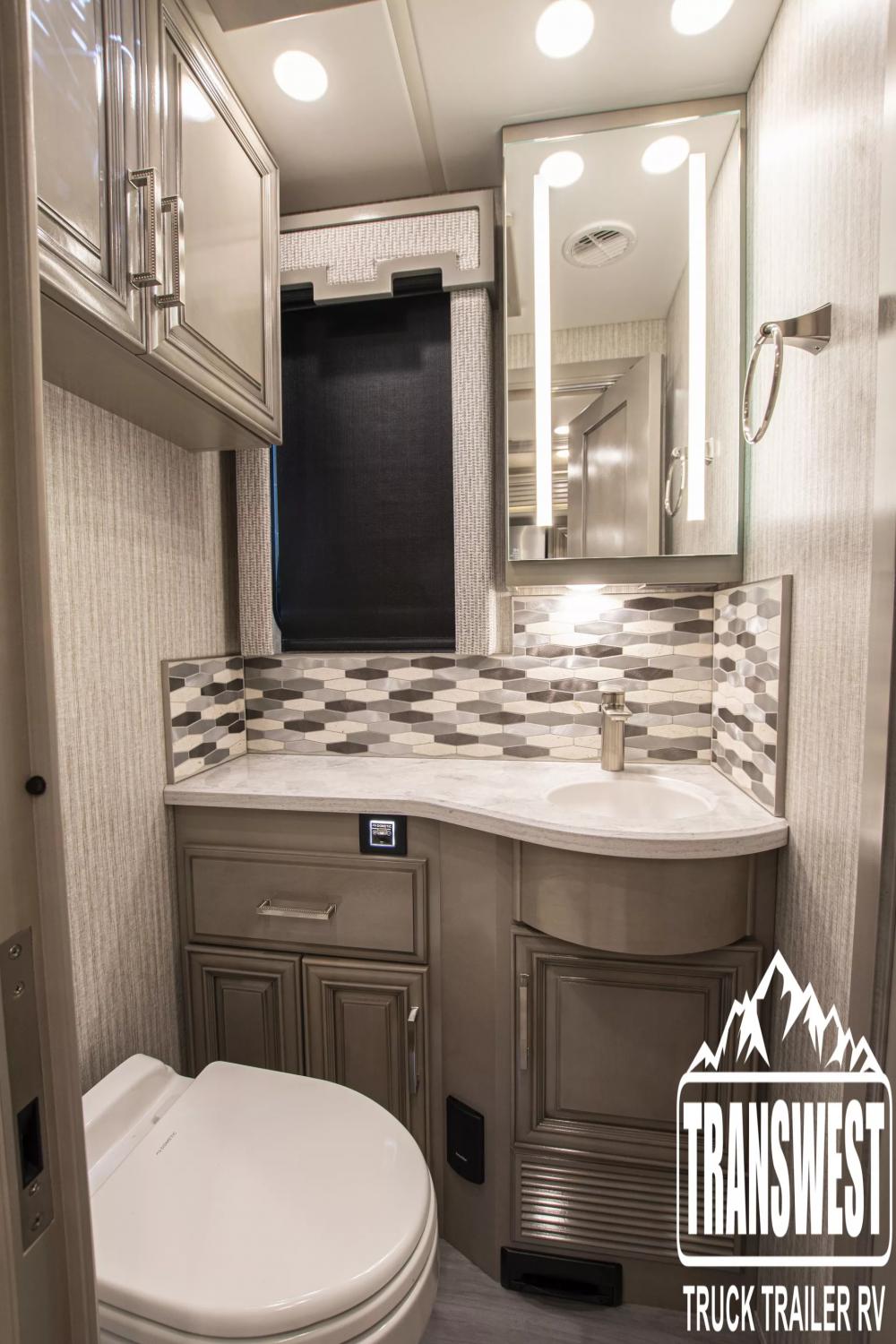 2023 Newmar London Aire 4579 | Photo 19 of 26