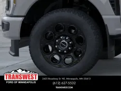 2026 Ford Super Duty F-350 Lariat | Thumbnail Photo 18 of 22