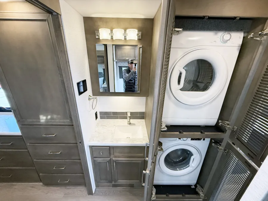 2026 Renegade Verona 36VSB | Photo 14 of 29