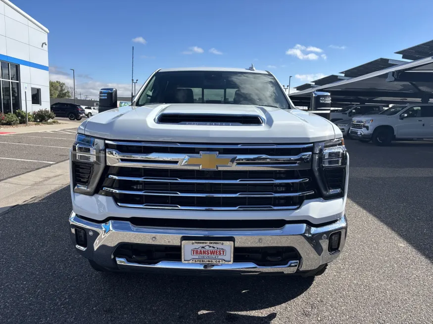 2026 Chevrolet Silverado 2500HD LTZ | Photo 7 of 20