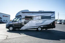 2026 Tiffin Wayfarer 25XPW | Thumbnail Photo 4 of 23