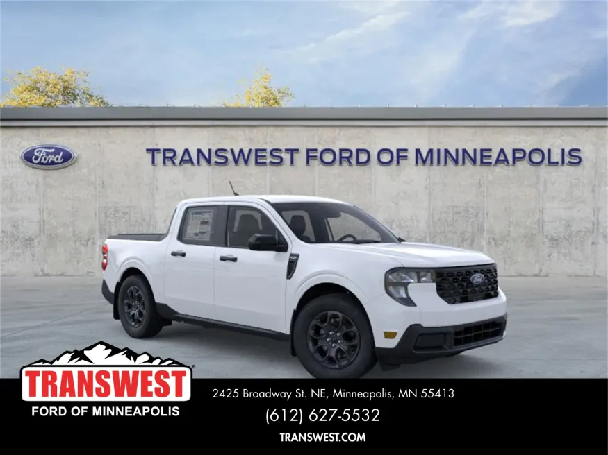 2025 Ford Maverick XLT | Photo 7 of 24