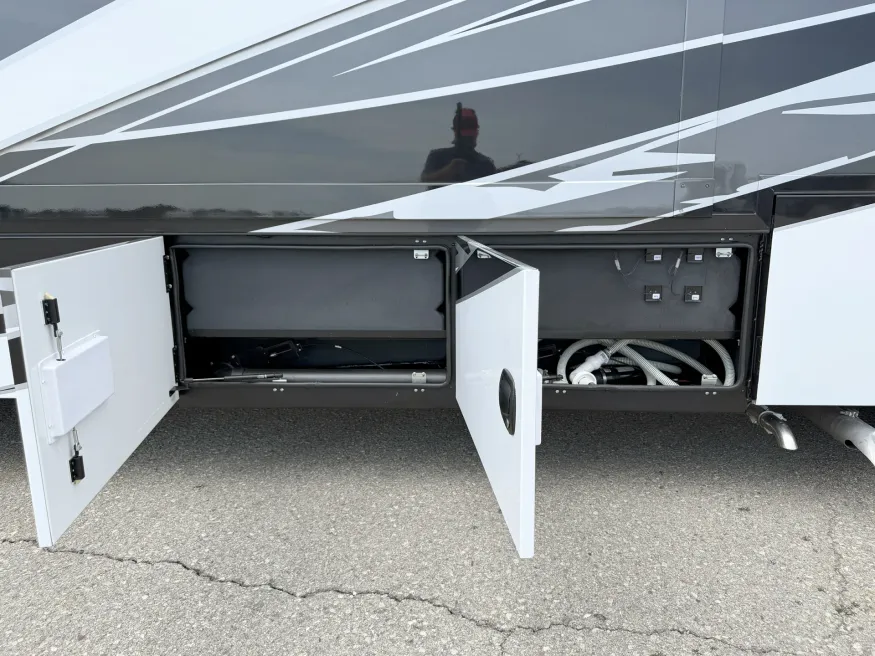 2026 Renegade Verona 40VRB | Photo 31 of 31