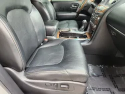 2017 Infiniti QX80 | Thumbnail Photo 18 of 33