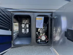 2026 Tiffin Phaeton 37 BH | Thumbnail Photo 36 of 43