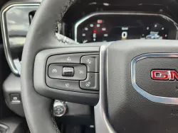 2025 GMC Sierra 2500HD SLT | Thumbnail Photo 24 of 32