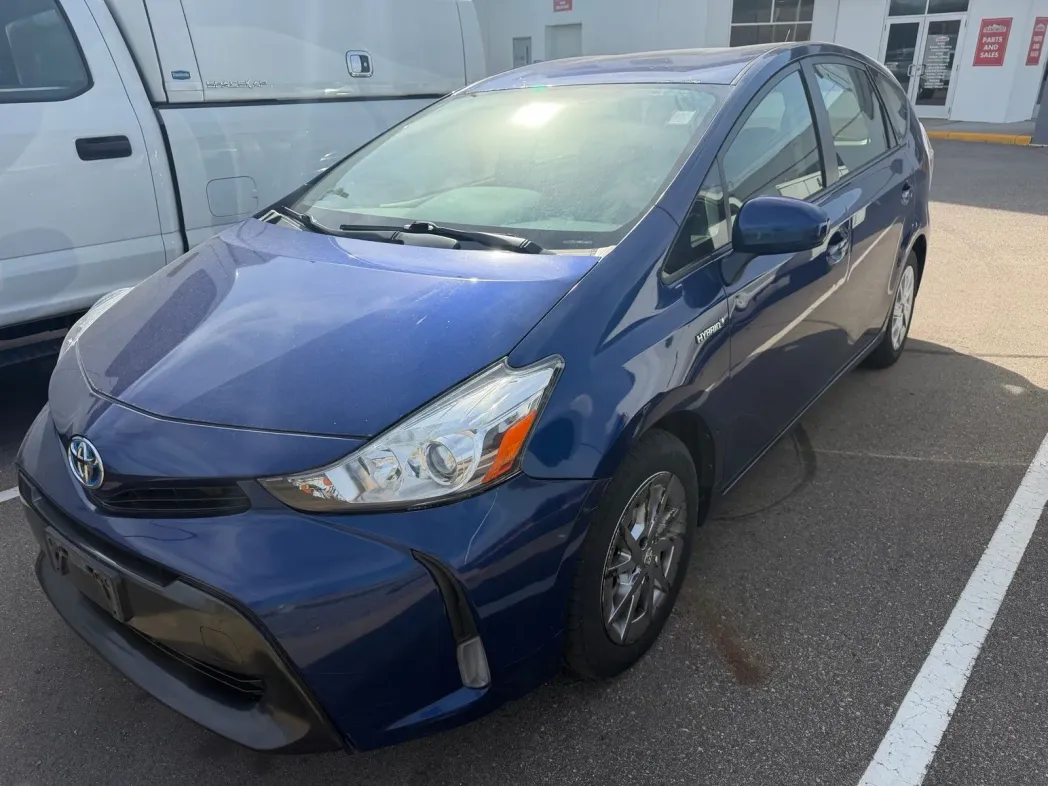 2015 Toyota Prius v Three 
