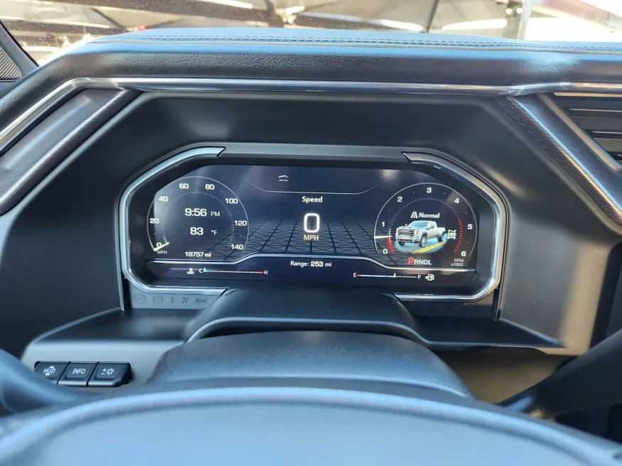 2024 GMC Sierra 3500HD Denali Ultimate | Photo 22 of 31