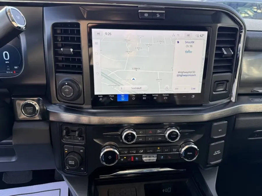 2026 Ford Super Duty F-250 | Photo 22 of 30