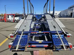 2020 Western Star 4900FA | Thumbnail Photo 11 of 14