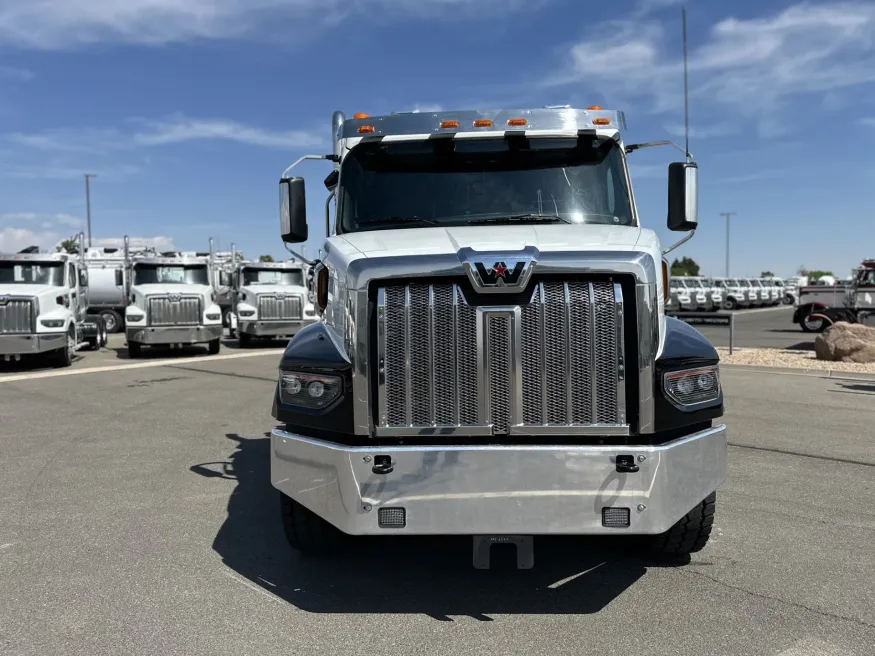 2026 Rival T7 | Photo 2 of 8