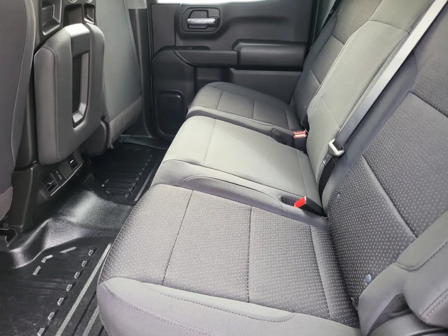 2026 GMC Sierra 1500 Pro | Photo 20 of 23