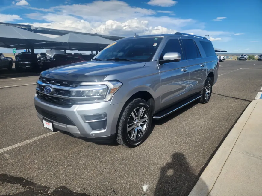 2022 Ford Expedition Max Limited | Photo 3 of 29