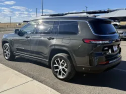 2023 Jeep Grand Cherokee L Limited | Thumbnail Photo 5 of 17