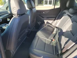 2026 Chevrolet Equinox AWD LT | Thumbnail Photo 10 of 17