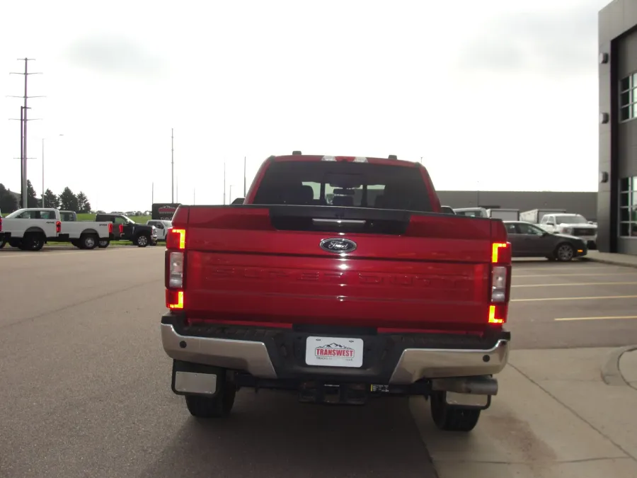 2021 Ford F-350 | Photo 3 of 20