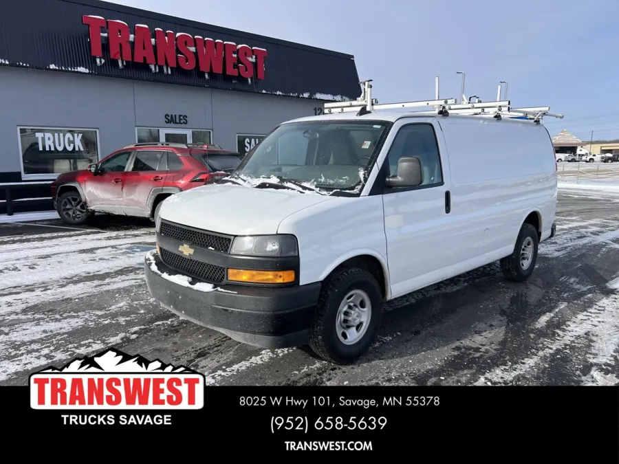 2021 Chevrolet Express | Photo 1 of 17