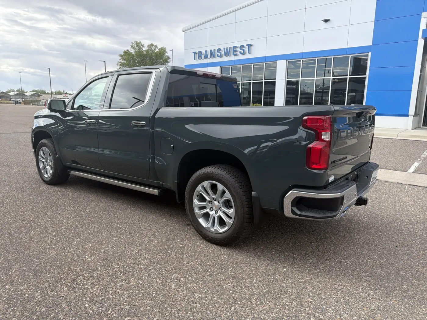 2026 Chevrolet Silverado 1500 LTZ | Photo 2 of 22
