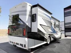 2026 Newmar Grand Star 3444 | Thumbnail Photo 17 of 29