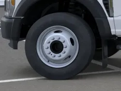 2026 Ford Super Duty F-600 | Thumbnail Photo 19 of 22