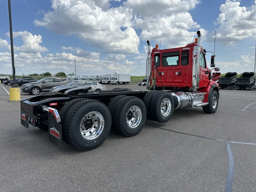 2026 Western Star 49X | Photo 4 of 12