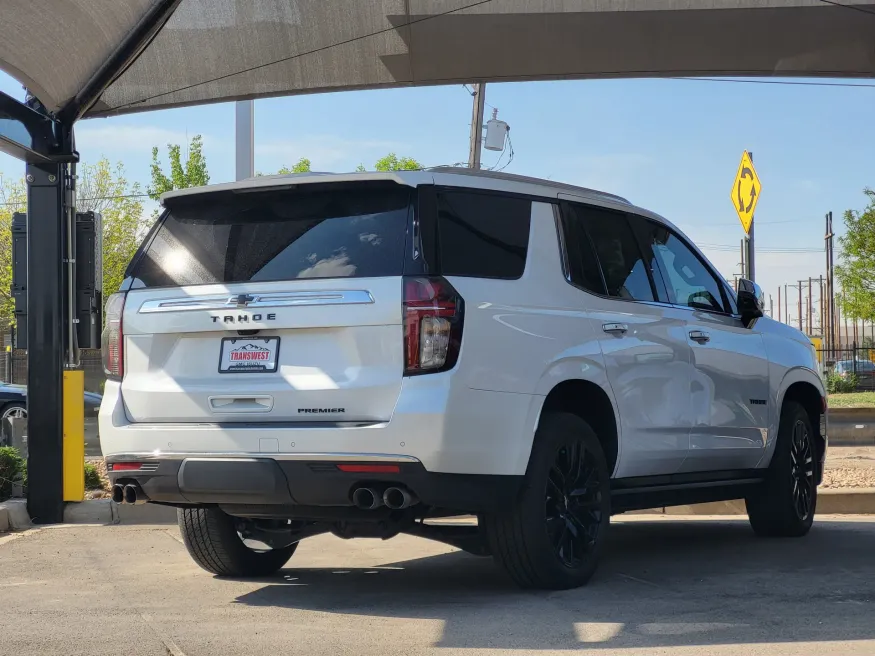 2023 Chevrolet Tahoe Premier | Photo 4 of 5