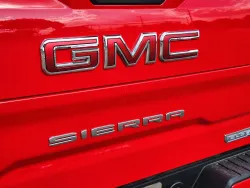 2025 GMC Sierra 1500 Elevation | Thumbnail Photo 14 of 28