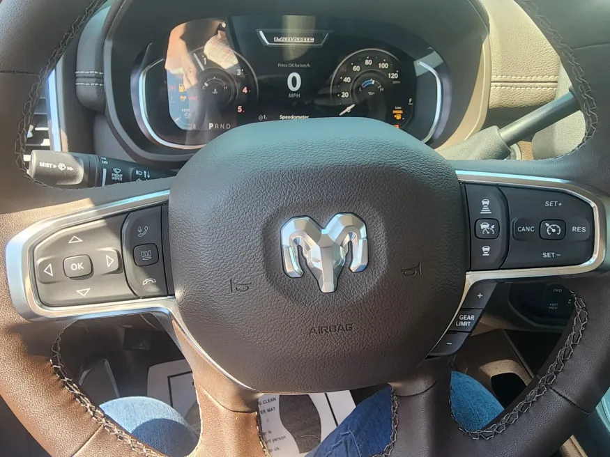 2025 RAM 2500 Laramie | Photo 20 of 27