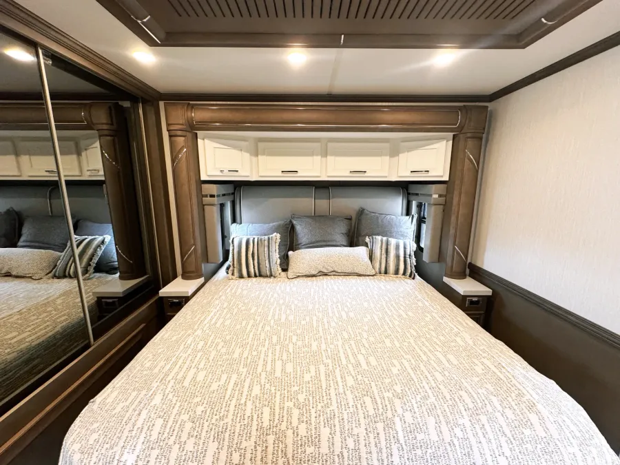 2026 Newmar Ventana 3512 | Photo 15 of 28