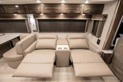 2026 Newmar Dutch Star 4369 | Thumbnail Photo 8 of 25