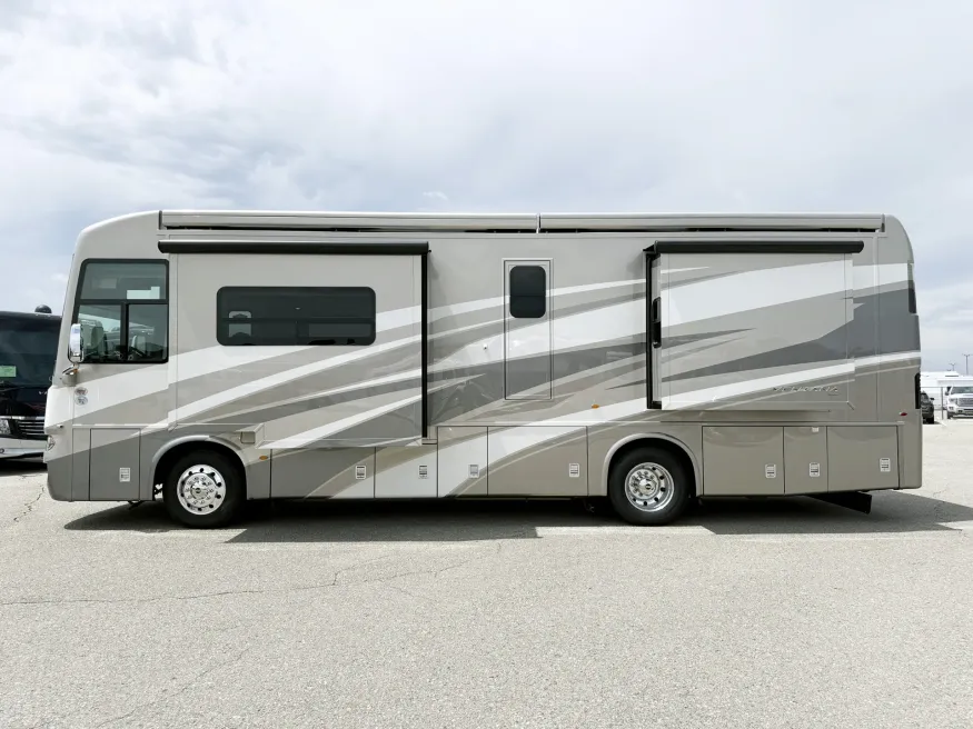 2026 Newmar Ventana 3512 | Photo 18 of 26