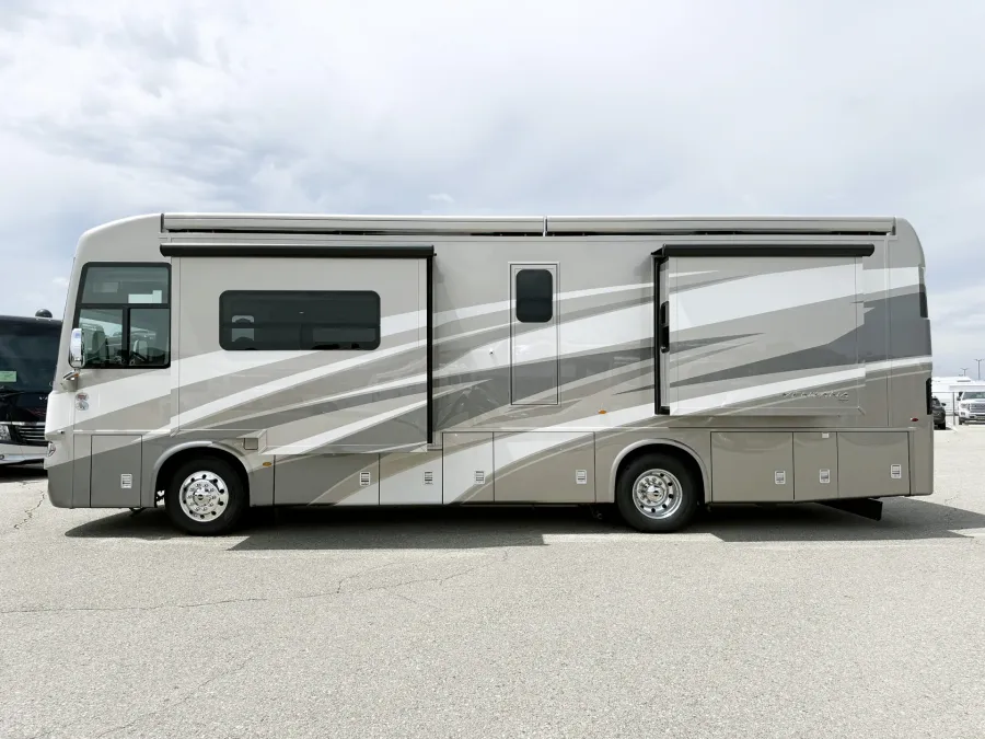 2026 Newmar Ventana 3512 | Photo 18 of 26