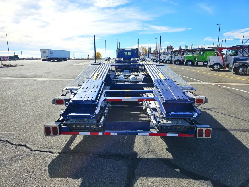 2021 Western Star 4900FA | Photo 12 of 33