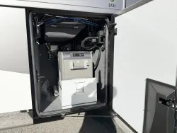 2026 Newmar Super Star 3731 | Thumbnail Photo 22 of 31