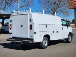2025 GMC Savana Commercial Cutaway | Thumbnail Photo 2 of 22